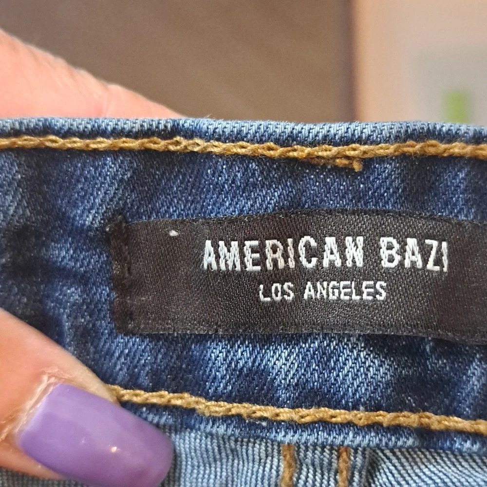 DISTRESSED JEANS - Picture 5 of 7